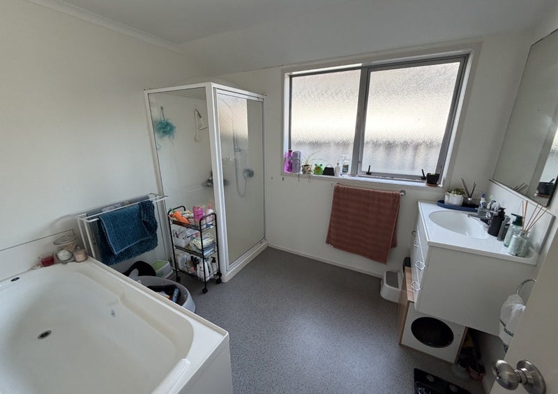 23 Christobel Circle, Huntington, Hamilton - Carousel 13