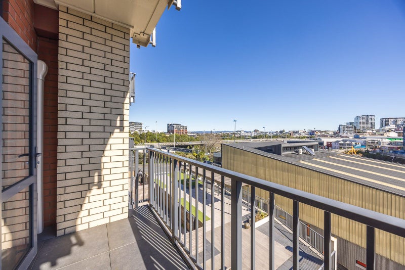 3C/23 Upper Queen Street, Newton, Auckland - Carousel 1