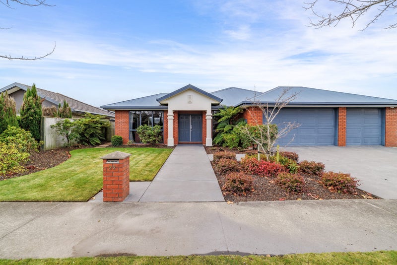 22 Pewter Place, Northwood, Christchurch - Carousel 2