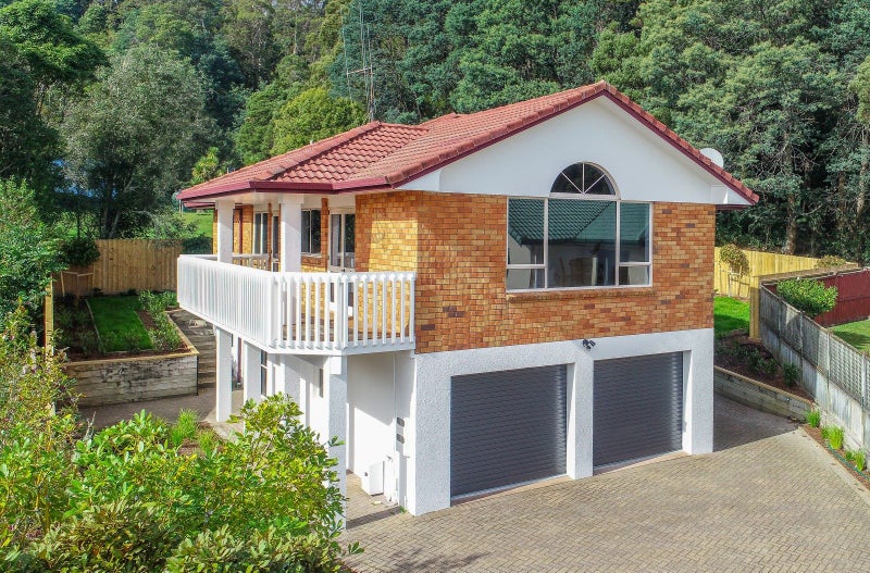 15 Forest Place, Lynmore, Rotorua - Carousel 2