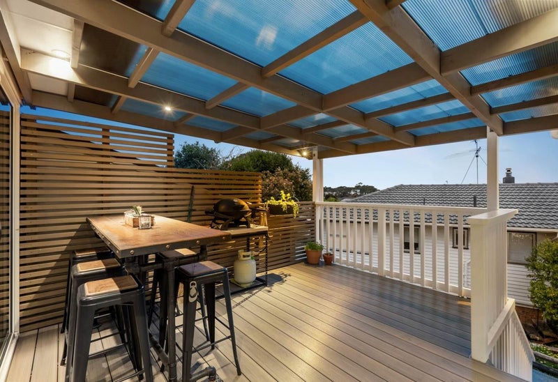 16 Felgrove Street, Glendene, Auckland - Carousel 4