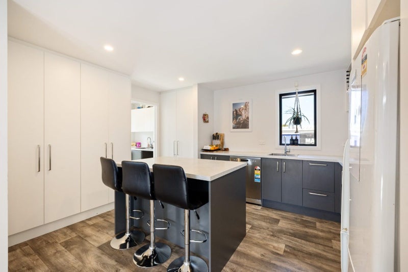 2/19 Tensing Place, Sockburn, Christchurch - Carousel 2