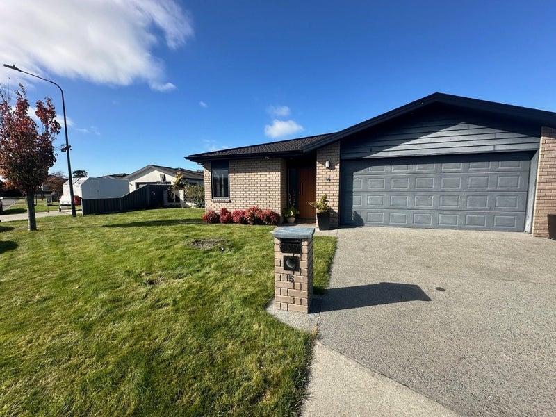 5 Beamish Street, Frimley, Hastings - Carousel 2