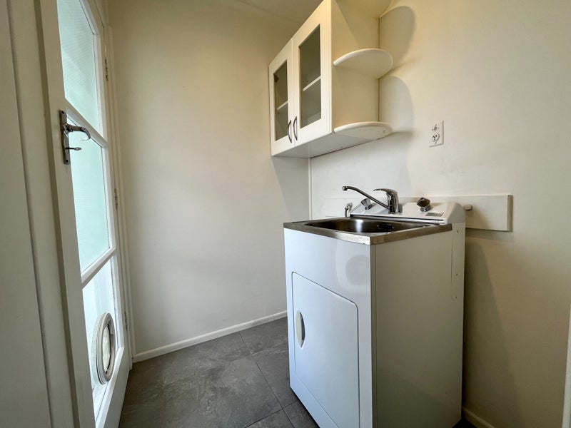 1/52 Selwyn Crescent, Forrest Hill, Auckland - Carousel 2