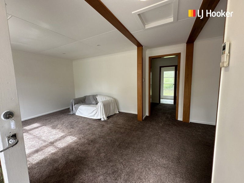 493 Hillside Road, Caversham, Dunedin - Carousel 2