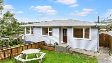 70 Bassett Road, Johnsonville, Wellington - Carousel 1