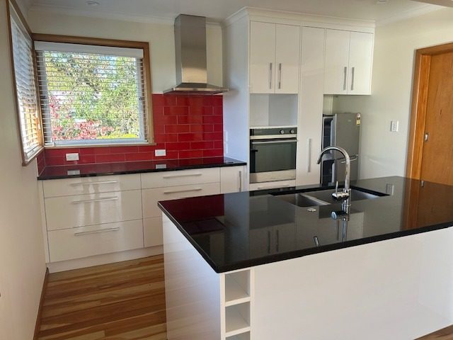 5 King Edward Street, Lansdowne, Masterton - Carousel 2