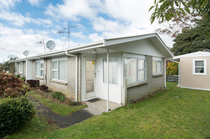 2/1 Coopers Road, Gate Pa, Tauranga - Carousel 1