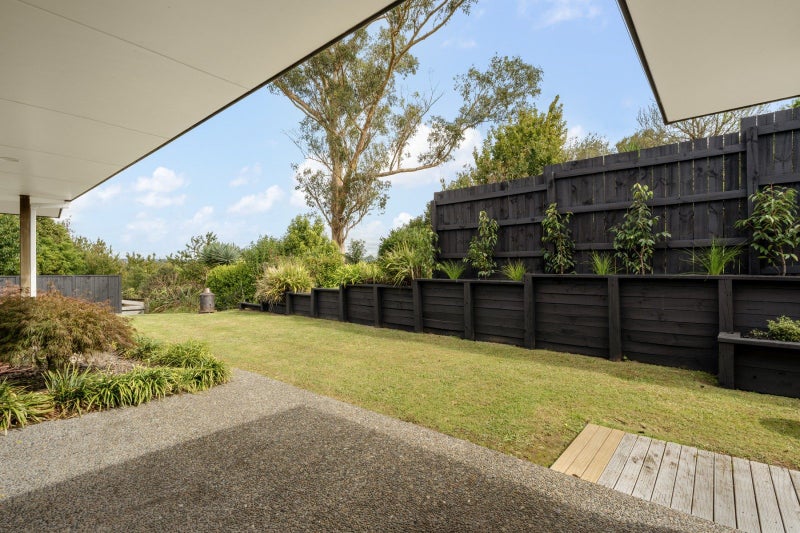 33 Ranfurly Terrace, Pyes Pa, Tauranga - Carousel 2