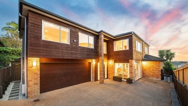 13B Hayr Road, Three Kings, Auckland - Carousel 1