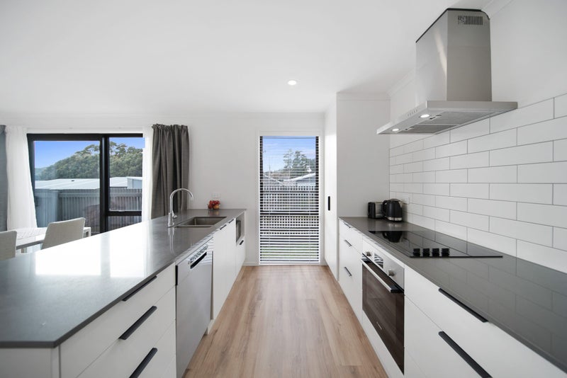 13 Hillock Rise, Ramarama, Drury - Carousel 1