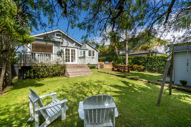 1/28 Roseberry Avenue, Birkenhead, Auckland - Carousel 2