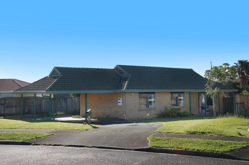 9 Tullis Place, Burswood, Auckland - Carousel 1