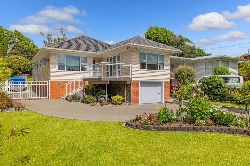 73 Olsen Avenue, Hillsborough, Auckland - Carousel 2