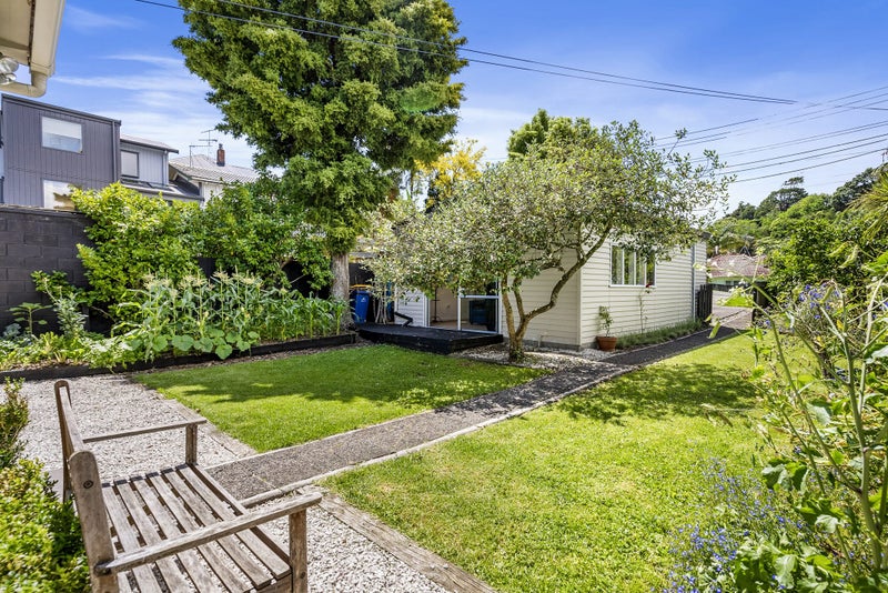 54 Fourth Avenue, Kingsland, Auckland - Carousel 2