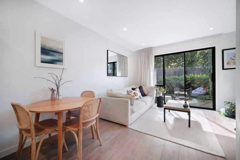 4/598 Te Atatu Road, Te Atatu Peninsula, Auckland - Carousel 2