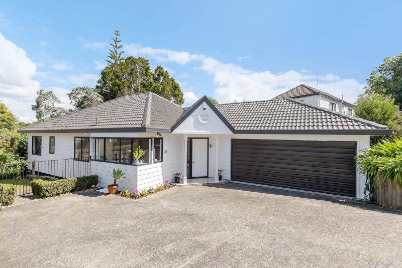 1/3 Morton Avenue, Forrest Hill, Auckland - Carousel 1