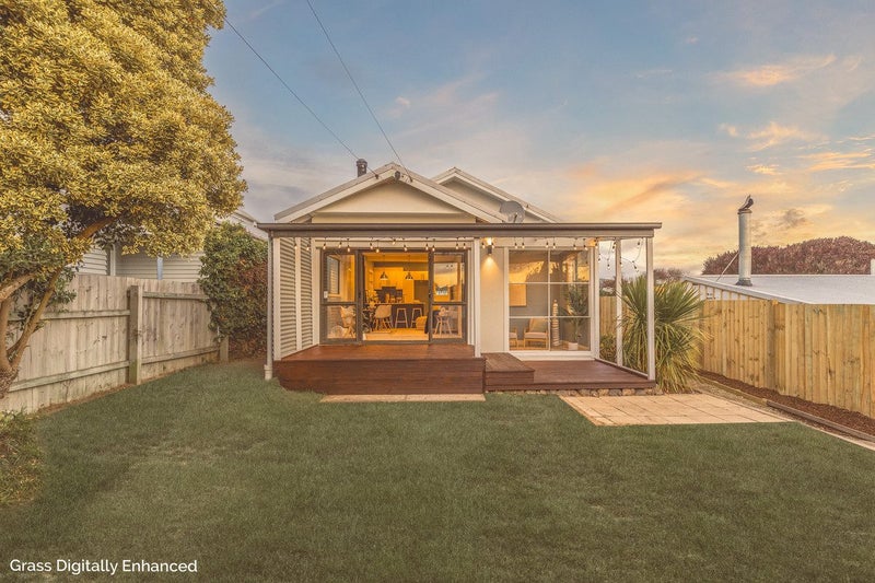 9 Bellamy Avenue, New Brighton, Christchurch - Carousel 1