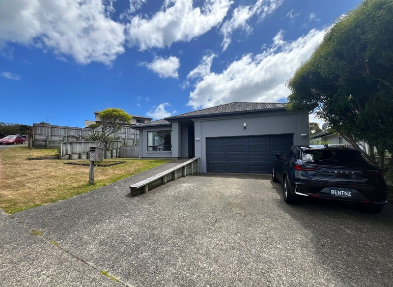 66 Te Puia Drive, Aotea, Porirua - Carousel 2