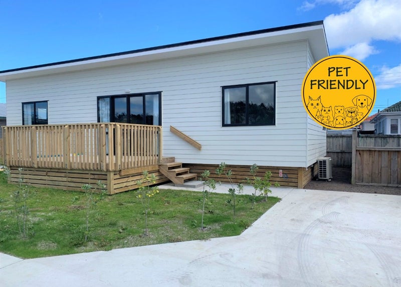 10C Rosier Road, Glen Eden, Auckland - Carousel 1