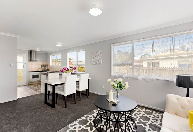 2/19 Moncrieff Avenue, Clendon Park, Auckland - Carousel 2