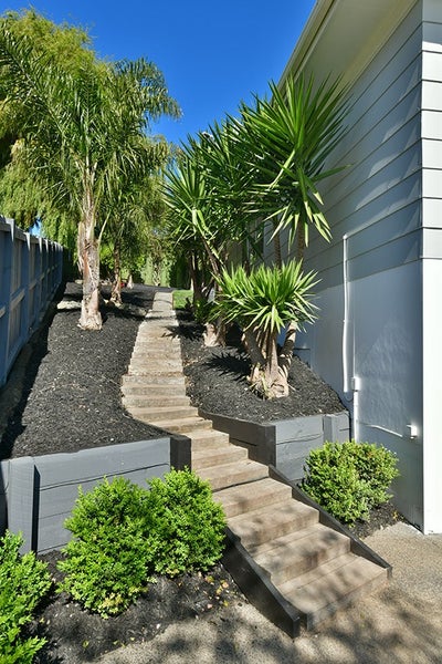 3 Sapphire Place, Bayview, Auckland - Carousel 20