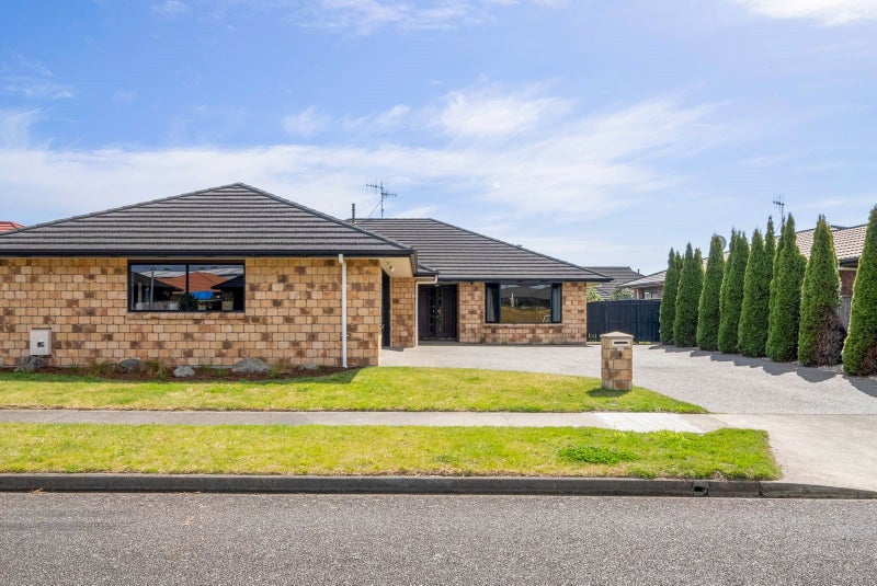 8 Gandalf Crescent, Paraparaumu, Paraparaumu - Carousel 26