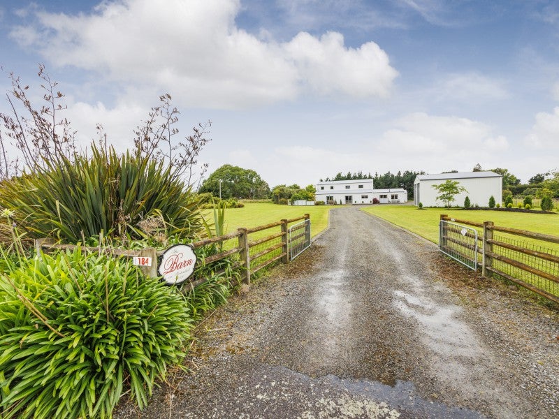 184 Watershed Road, Bunnythorpe, Palmerston North - Carousel 1