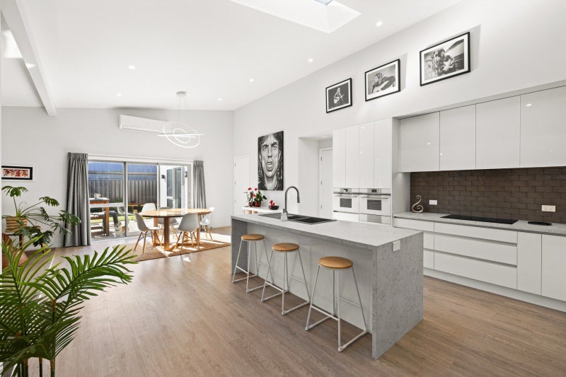 42 Arbuckle Road, Frimley, Hastings - Carousel 2