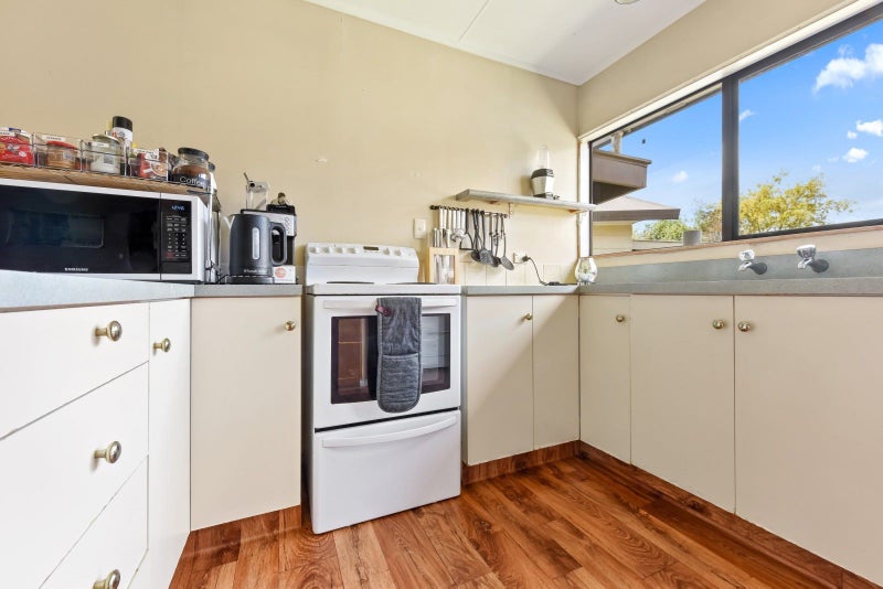 2/32 Polstead Road, Stoke, Nelson - Carousel 15