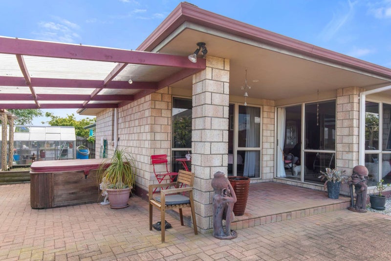 24 Elmbridge Place, Owhata, Rotorua - Carousel 2
