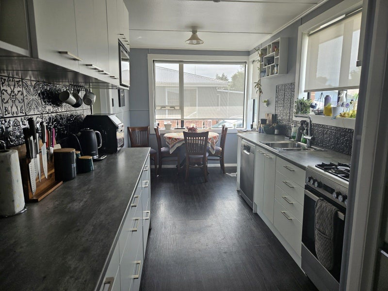 29 Chaucer Street, Milton - Carousel 2