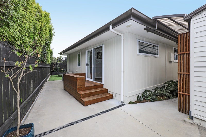 33A Hammond Road, Taradale, Napier - Carousel 23