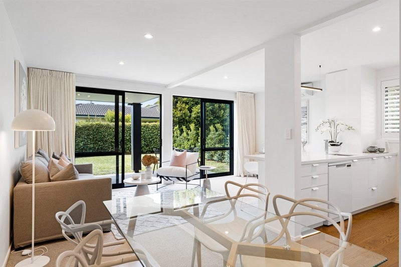 2/162 Gowing Drive, Meadowbank, Auckland - Carousel 1