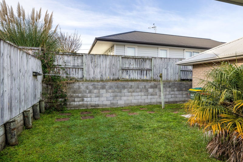 6 Queens Park Crescent, Frankton, Hamilton - Carousel 20
