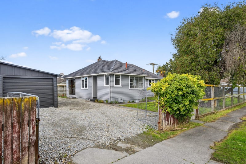 24 Glasgow Crescent, Kaiti, Gisborne - Carousel 2