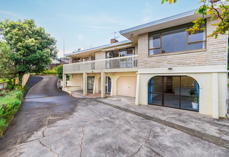 16 Trevone Place, Forrest Hill, Auckland - Carousel 29