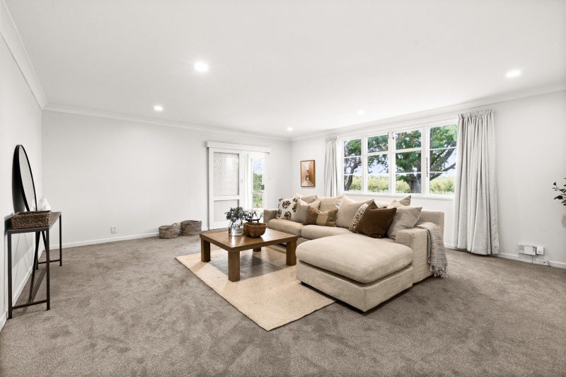 1412A Jubilee Street, Mayfair, Hastings - Carousel 2