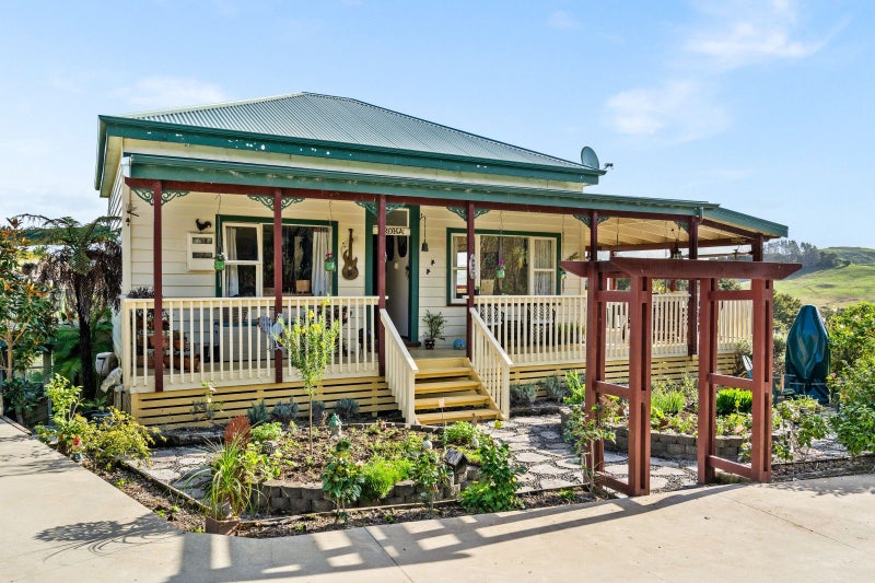 51 Sterling Road, Paparoa - Carousel 1