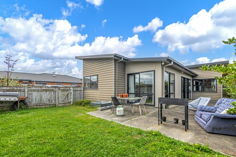 87 Roberts Line, Kelvin Grove, Palmerston North - Carousel 16