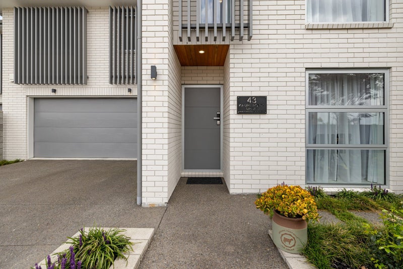 43 Kauri Point Drive, Rototuna North, Hamilton - Carousel 2