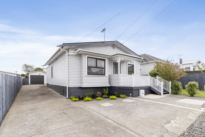 16 Mariri Road, Onehunga, Auckland - Carousel 1