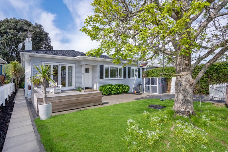 165 Garnet Road, Westmere, Auckland - Carousel 1