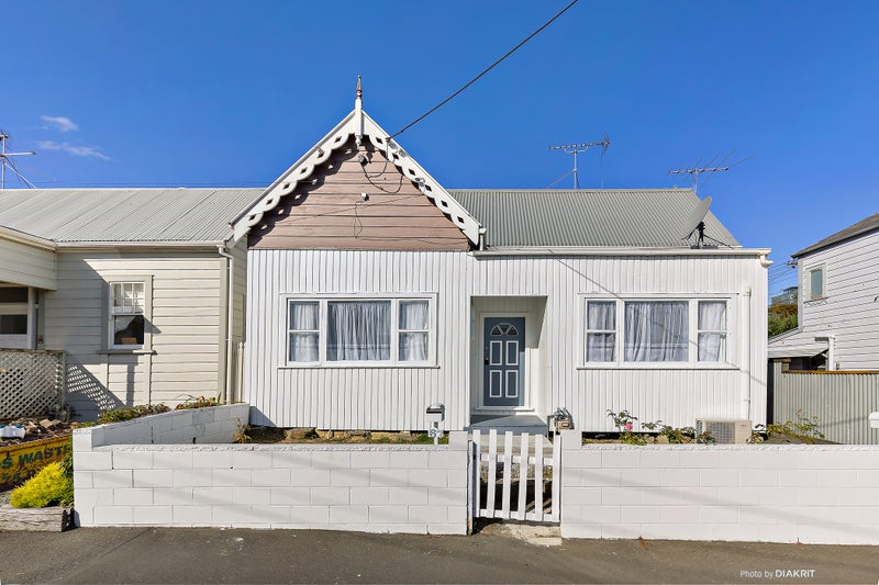 67 Owen Street, Newtown, Wellington - Carousel 1