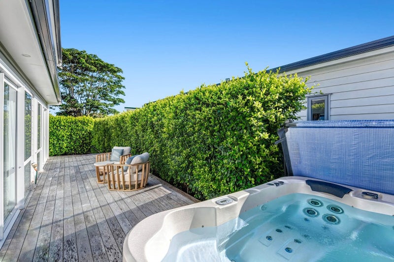 82 The Circle, Manly, Whangaparaoa - Carousel 21