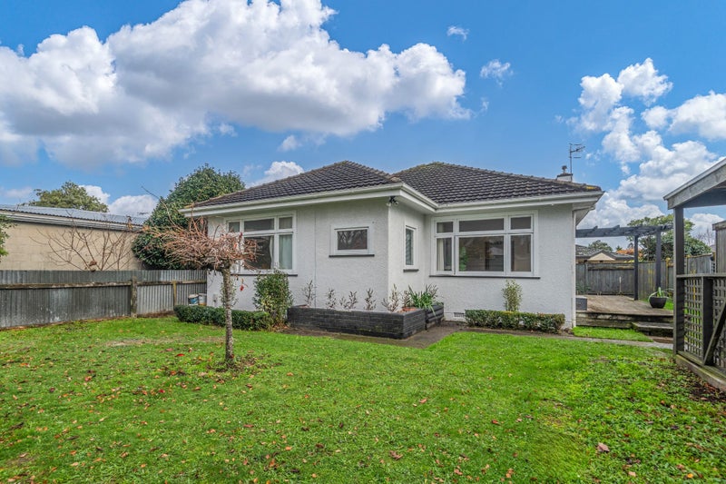 6 Franklin Avenue, Hokowhitu, Palmerston North - Carousel 1
