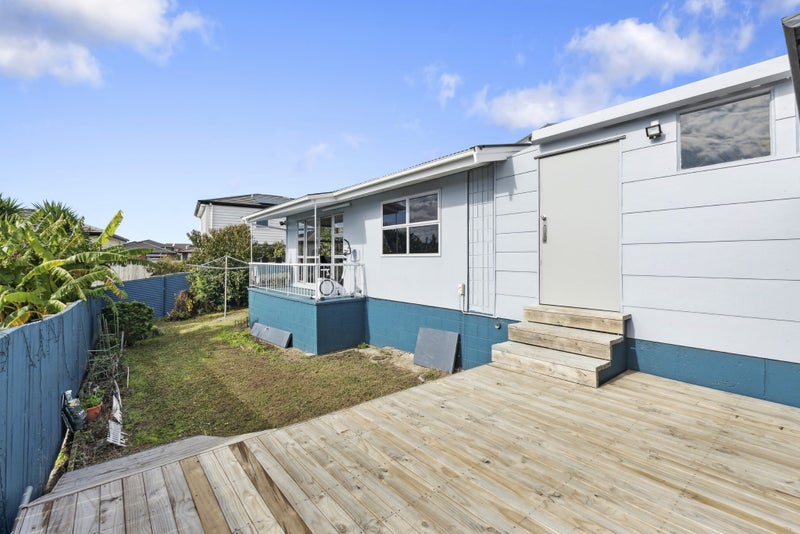 1/110 Hillside Road, Papatoetoe, Auckland - Carousel 1