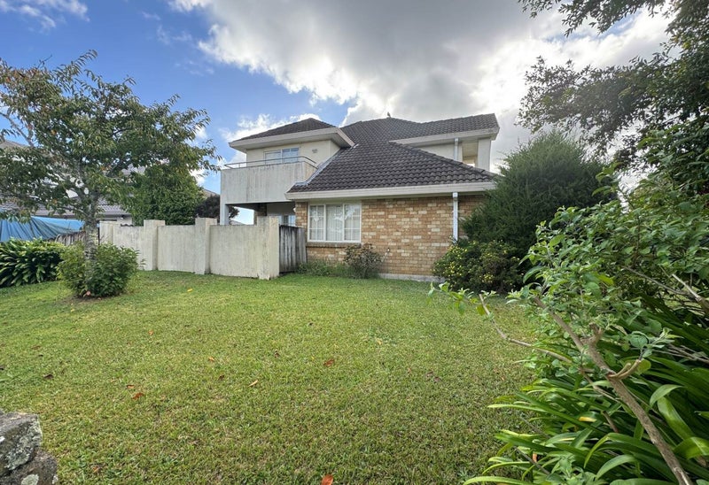 2 Shannon Place, Northpark, Auckland - Carousel 3