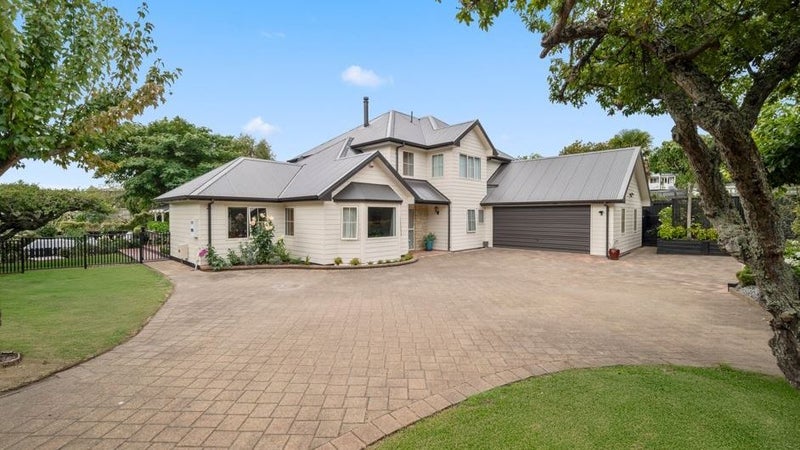 56 Henry Hill Road, Taupo - Carousel 1