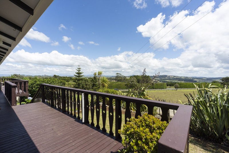 113 Church Road, Kamo - Carousel 1